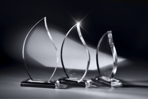 trophäen acrylglas flamme