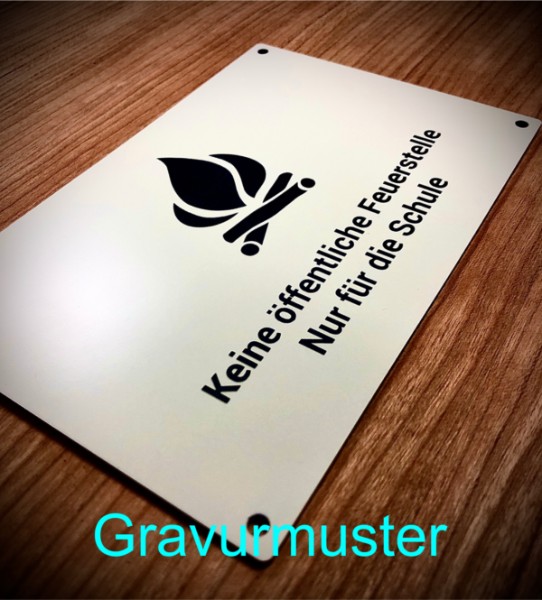 kunststoffschild weiss mit gravur